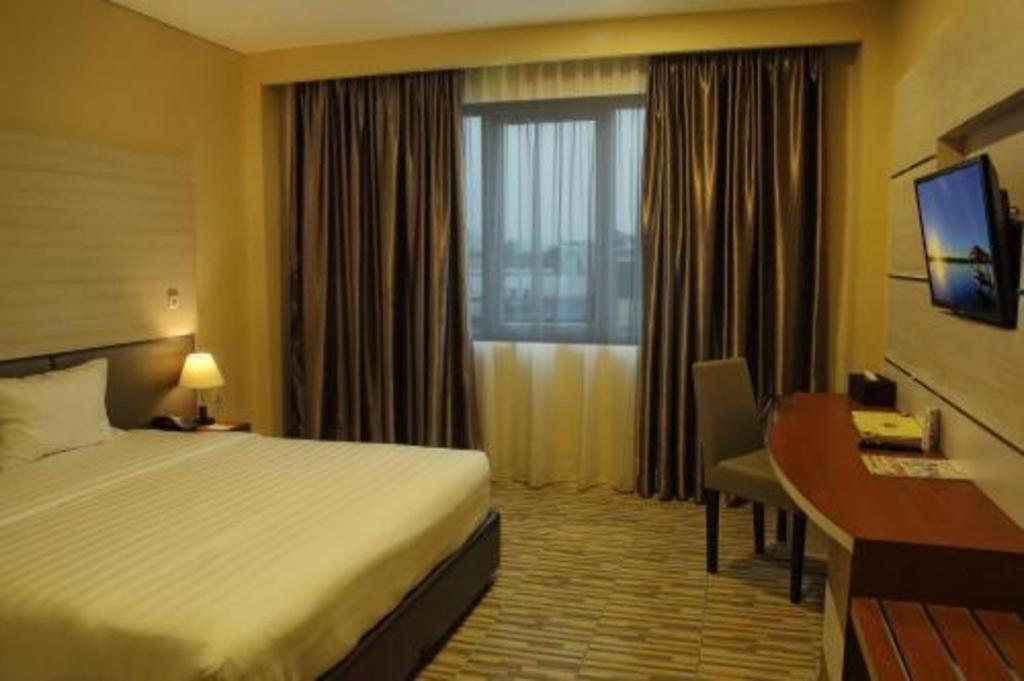 בנדר למפונג Asoka Luxury Hotel מראה חיצוני תמונה