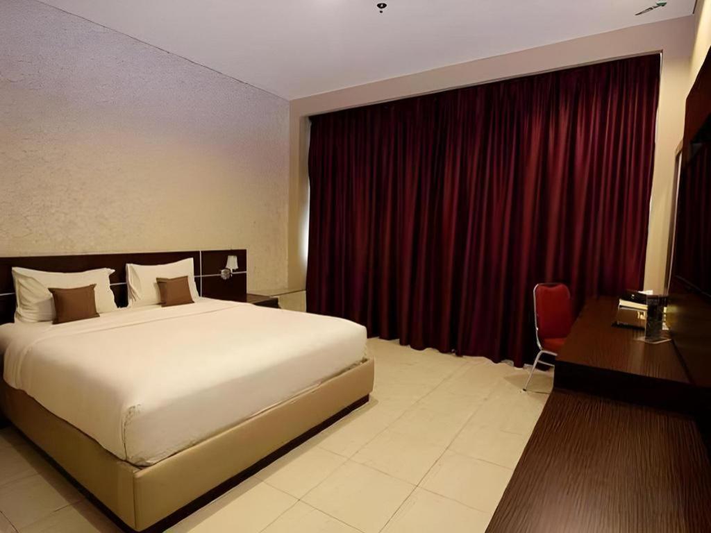 בנדר למפונג Asoka Luxury Hotel מראה חיצוני תמונה