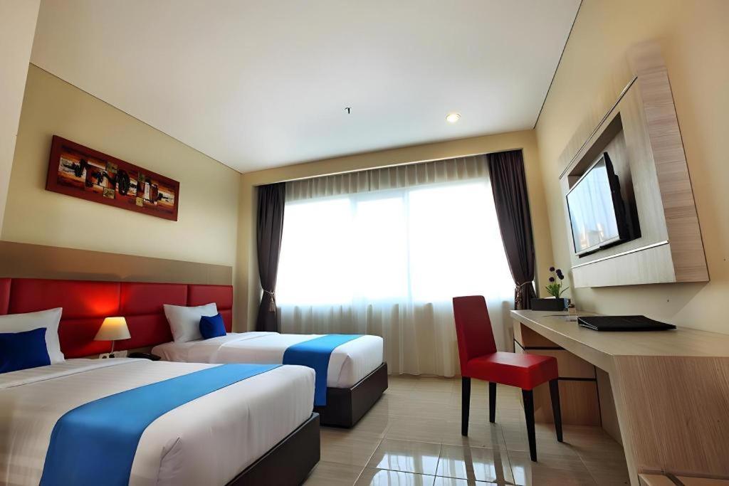 בנדר למפונג Asoka Luxury Hotel מראה חיצוני תמונה