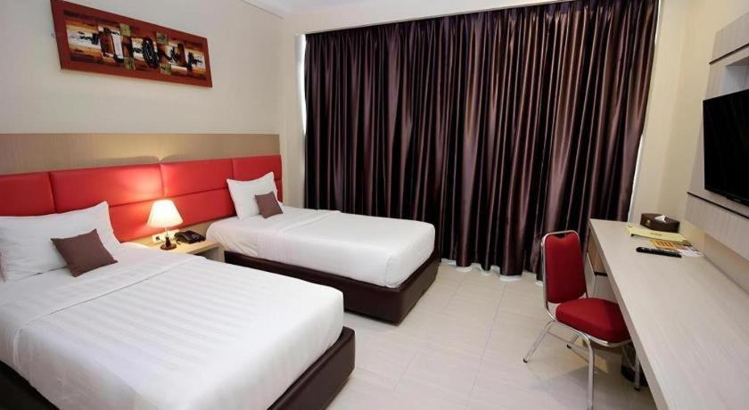 בנדר למפונג Asoka Luxury Hotel מראה חיצוני תמונה